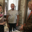 Депутат горсовета Святослав Лось поздравил молодую маму из Новозыбкова с двойным праздником - Газета Маяк