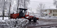 В Брянском регионе убирают последствия снегопада - Газета Маяк