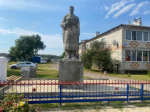 В Новозыбковском городском округе продолжаются работы по благоустройству мемориальных комплексов